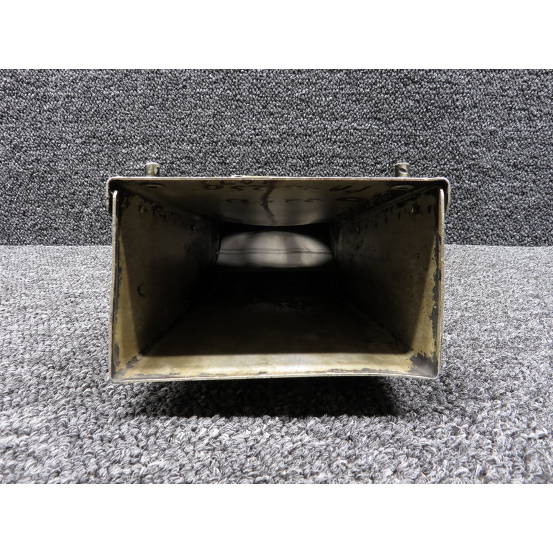 18632-001 Carburetor Air Box Assembly RH (Core)