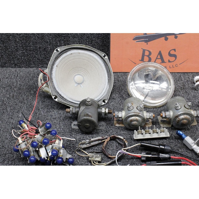 Piper PA28RT-201T Goodie Bag with Lights, Torque Links, Speaker, and More