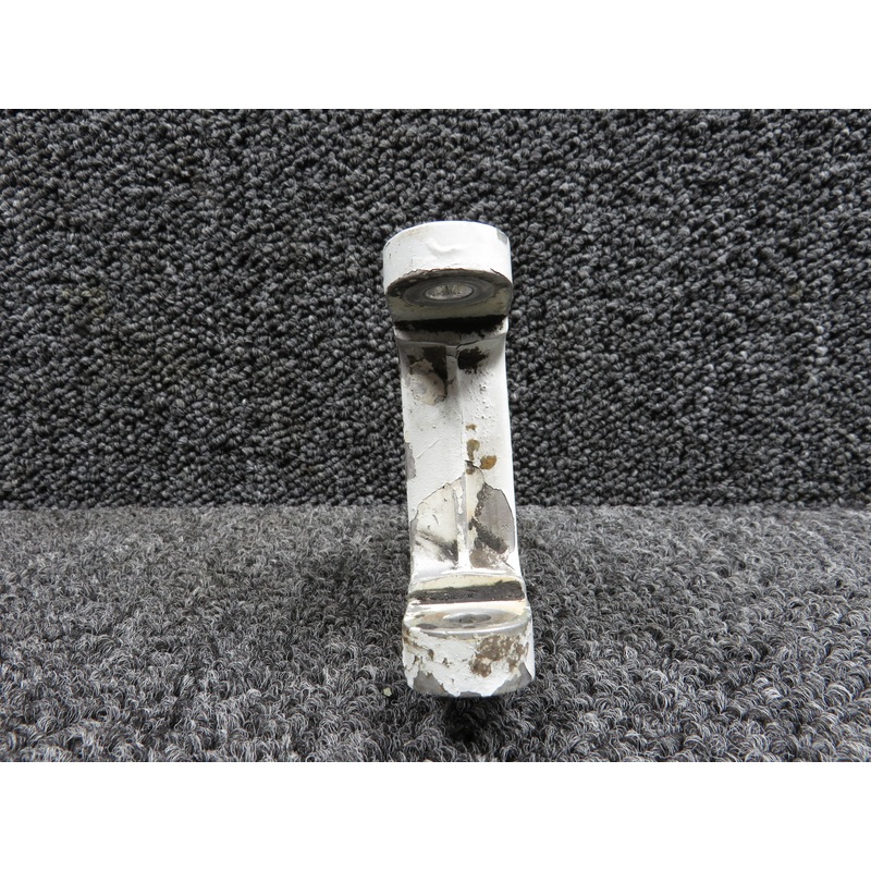 105041-002 Piper PA-44-180 Main Landing Gear Upper Torque Link RH