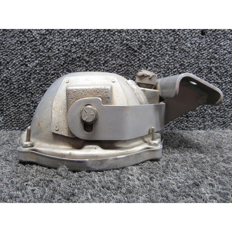 D-7585-18 Learjet 35 Taxi Light Assembly RH
