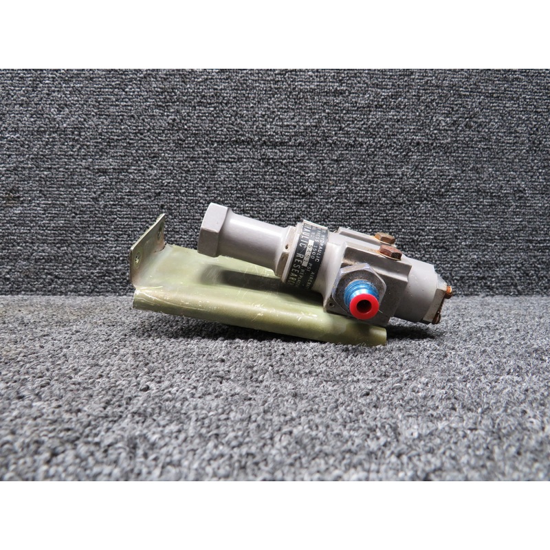 11-10899 (Alt: 21-11328) Hydraulic Research Hydraulic Filter Assembly w Bracket