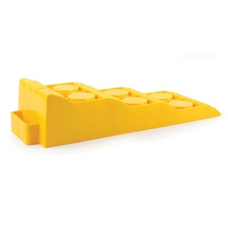 Camco’s RV Yellow Tri-Leveler