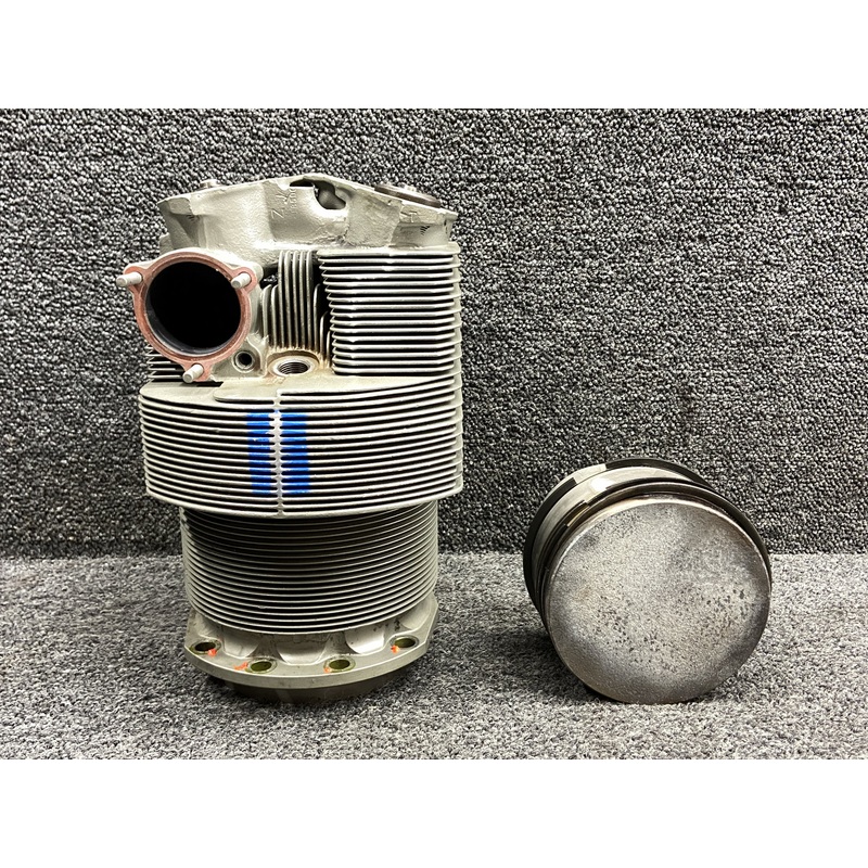 TM646100, MW30196 Continental GTSIO-520-L5B Engine Cylinder w Piston & Rings