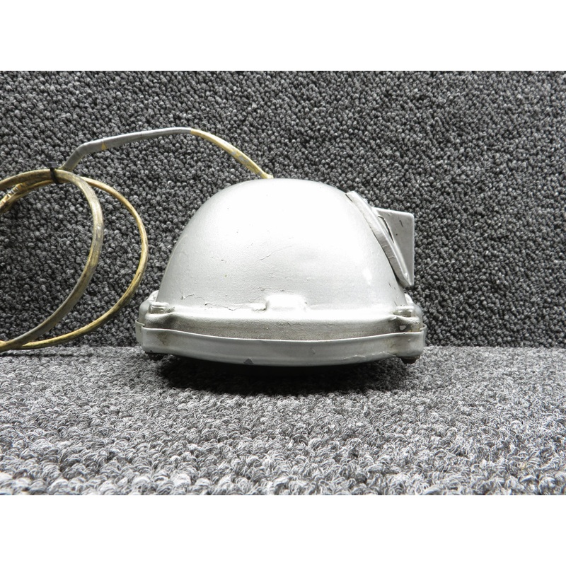 D-7585-18 Learjet 25B Taxi Light Assembly LH or RH