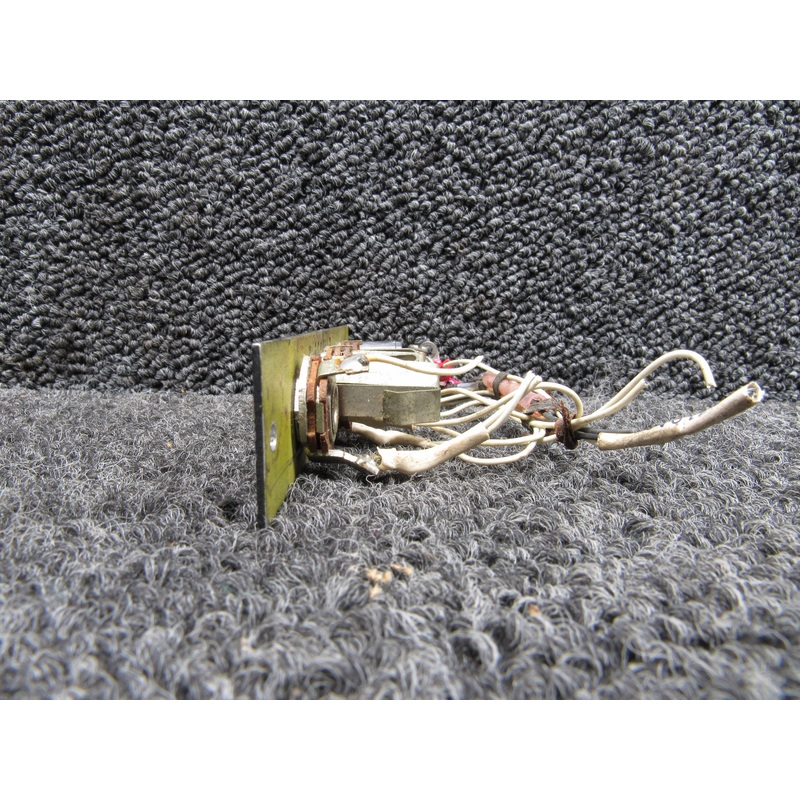 2418099-5 Learjet 25D Microphone and Phone Jack Assembly