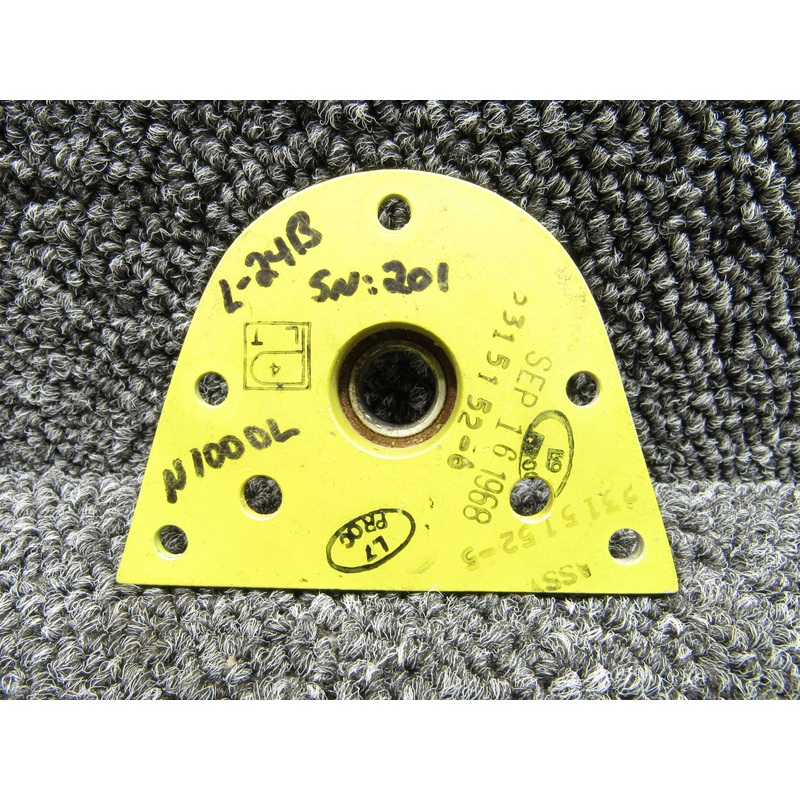 5315152-6 LearJet L-24B Control Column Bearing Block LH