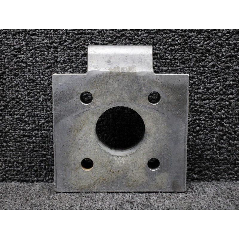 Piper PA28-235 Nose Gear Fork Block