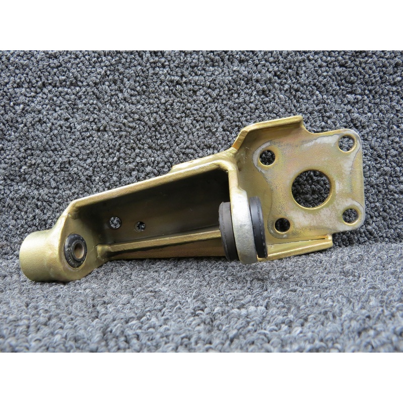 0750213-1 Continental O-470-R Alternator Support Bracket