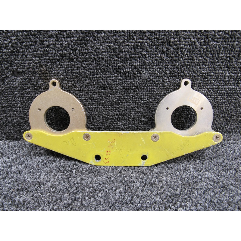 2624015-13 Learjet Aileron Bellcrank Assembly