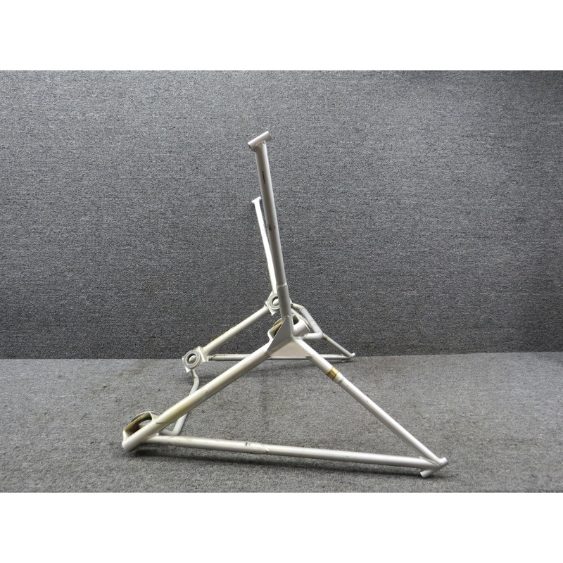 0751600-1 Continental O-470-R Engine Mount