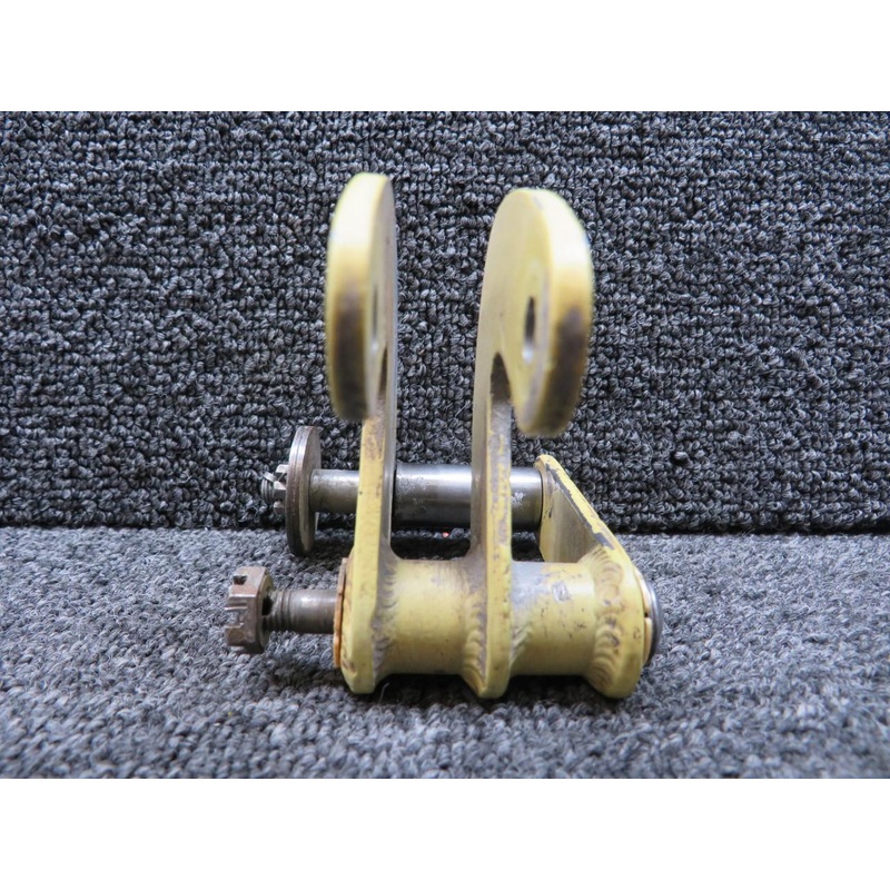 2348041-2 LearJet 24E Main Landing Gear Actuator Uplatch Bracket Assembly RH