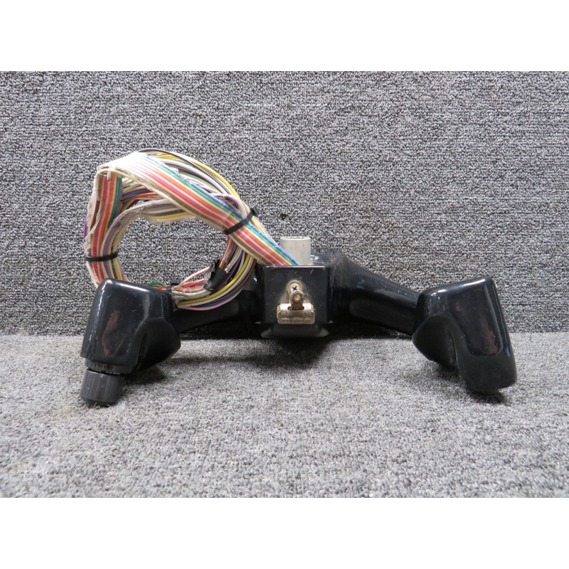 2415151-9 LearJet 24E Control Wheel Assembly LH