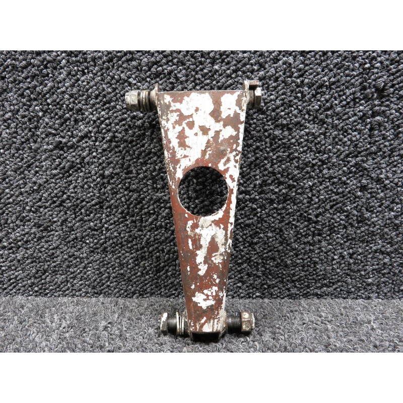 13074-002 Piper PA28-140 Upper Nose Gear Link Assembly