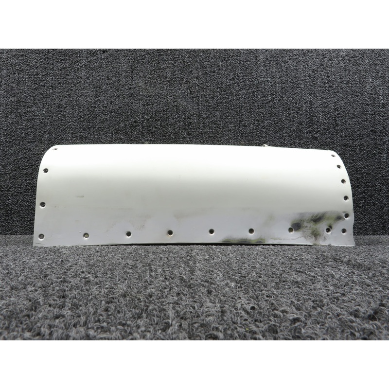 2331054-4 Learjet 25D Center Fin Fairing (Scratched Paint)