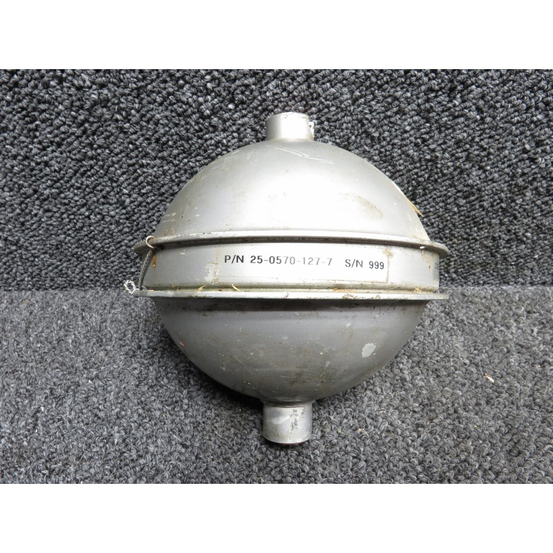 25-0570-127-7 LearJet L-25 Accumulator Unit