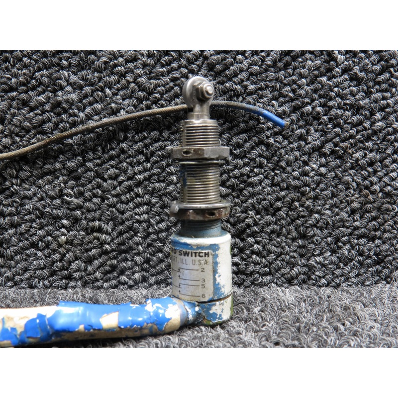 MS27240-3 Learjet L-24B Speed Micro Control Switch