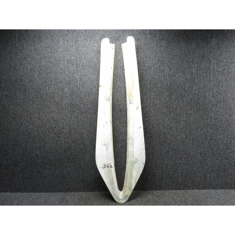 2332021-20 LearJet L-35 Horizontal Stabilizer Gap Fairing RH