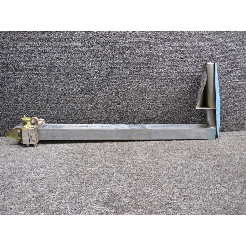 840044-001 Mooney M20E Retractable Step Weld Assembly (Worn)