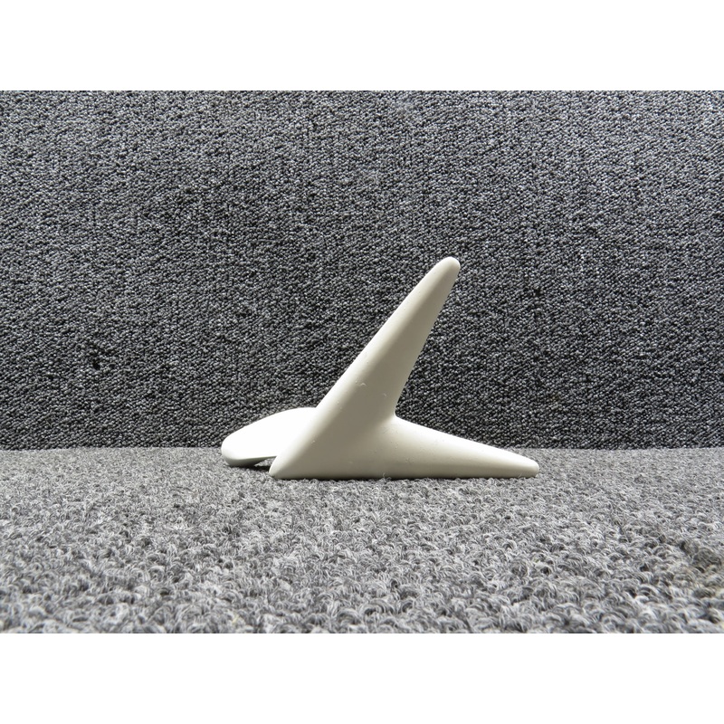 Piper PA32R-300 Flying V High Speed Glideslope Antenna Unit
