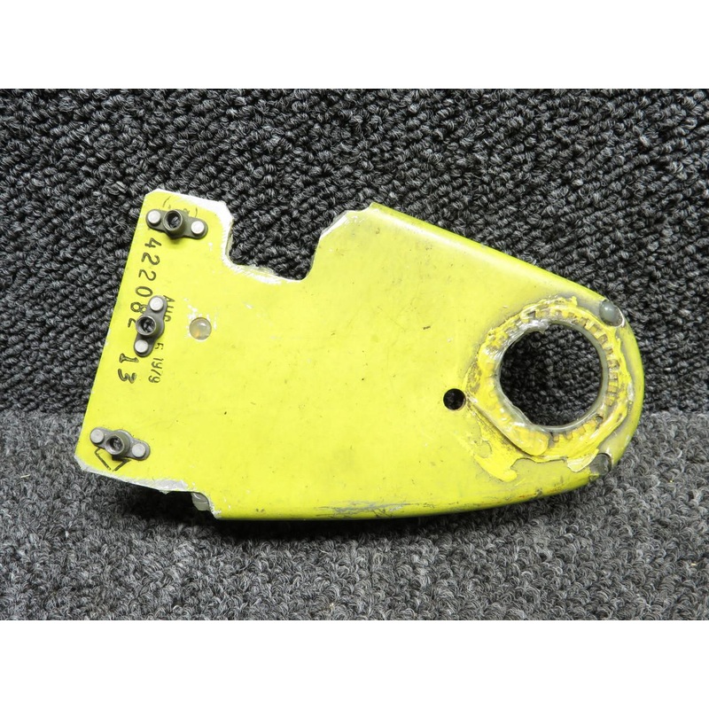 2422082-13 LearJet Bracket Mount Assembly