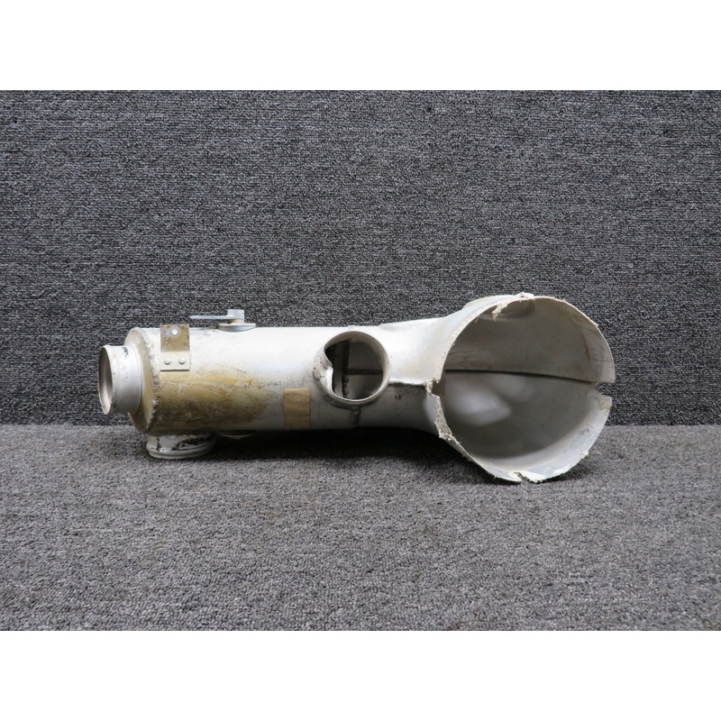 0813844-2 Cessna 310Q Cabin Heat Adapter Assembly (Worn)