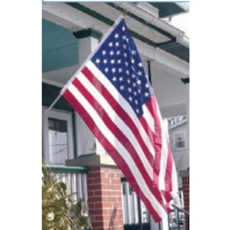 Valley Forge Polycotton Flag with Wooden Pole