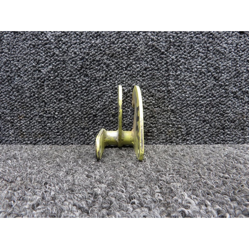 2348041-2 Learjet Main Landing Gear Uplatch Bracket RH