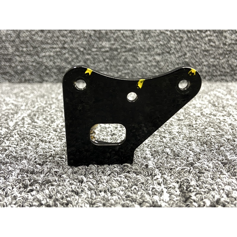 106821-002 Piper PA46R-350T Alternate Air Lever Mounting Angle