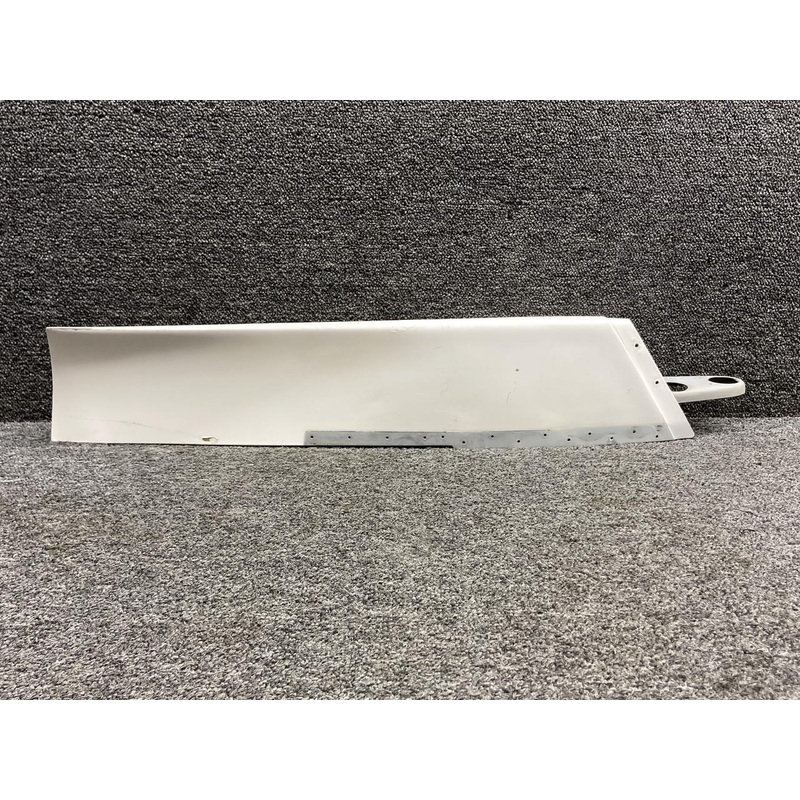 210382-501 Mooney M20K Wing Tip Assembly LH (White, Minor Wear)
