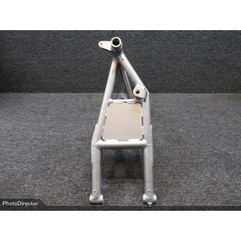 520001-501 Mooney M20 Main Landing Gear Leg Assembly LH with Zerk