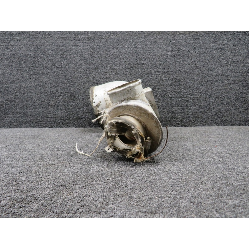 0813844-6 Cessna 310L Cabin Heat and Ventilation Adapter Assembly (Worn)