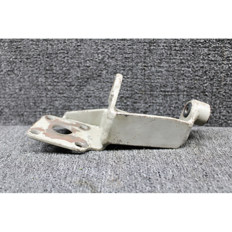 1250213-15 Continental IO-520-L Alternator Support Bracket