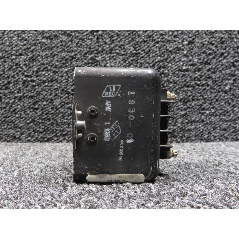1930-01 Learjet L-25 Voltage Regulator