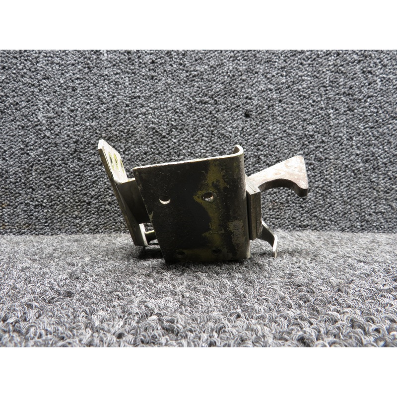 2391160-002 Learjet L-23 Main Landing Gear Uplock Bracket and Lever RH