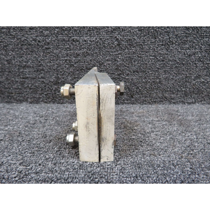 210067-9 Mooney M20 Main Gear Bearing RH with Fitting