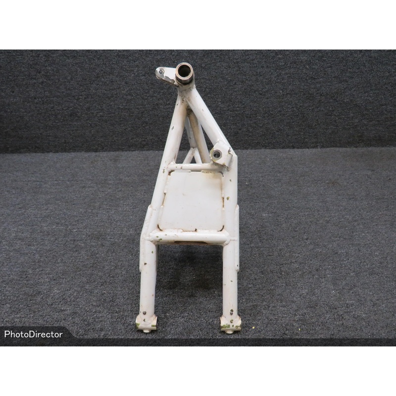 520001-501 Mooney M20 Main Landing Gear Leg LH Minus Zerks (White)