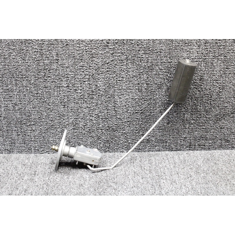 PS10013-8 (Alt: 7740-205) Piper PA32-301T Fuel Level Transmitter Inbd RH
