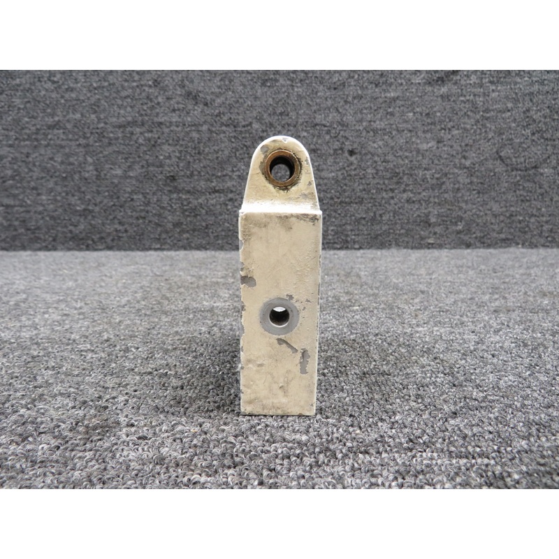 Piper PA28-140 Nose Gear Fork Block (Removed from: 79110-003)