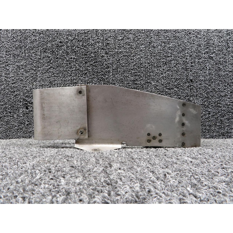2652074-19 (Use: 2652074-20) Learjet 35 Bleed Air Tube Fairing