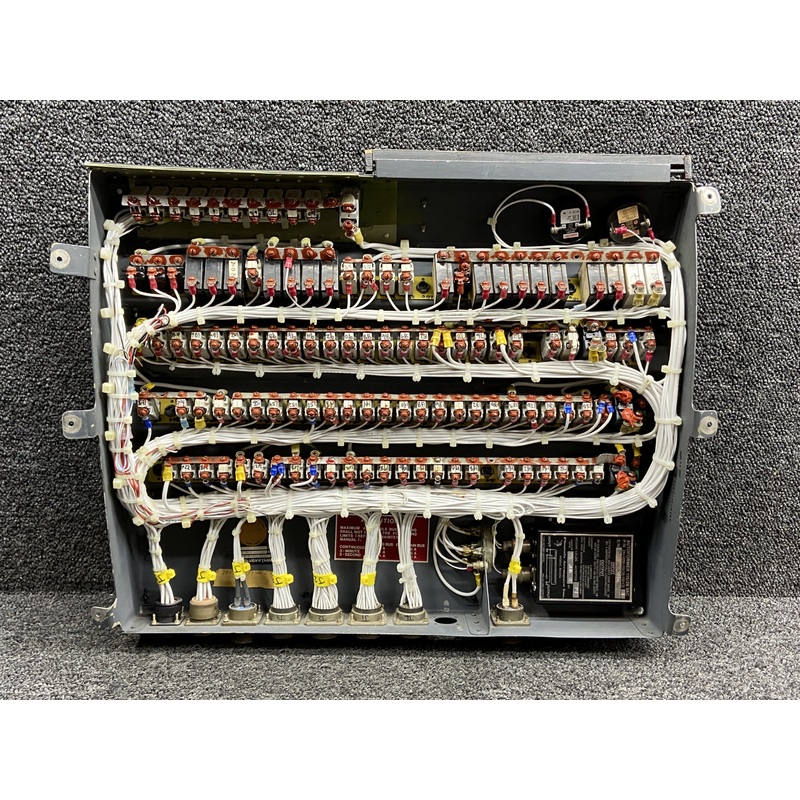 5508818-086-618 Lear Jet 55 Co-Pilot Side Circuit Breaker Panel w Autoformer