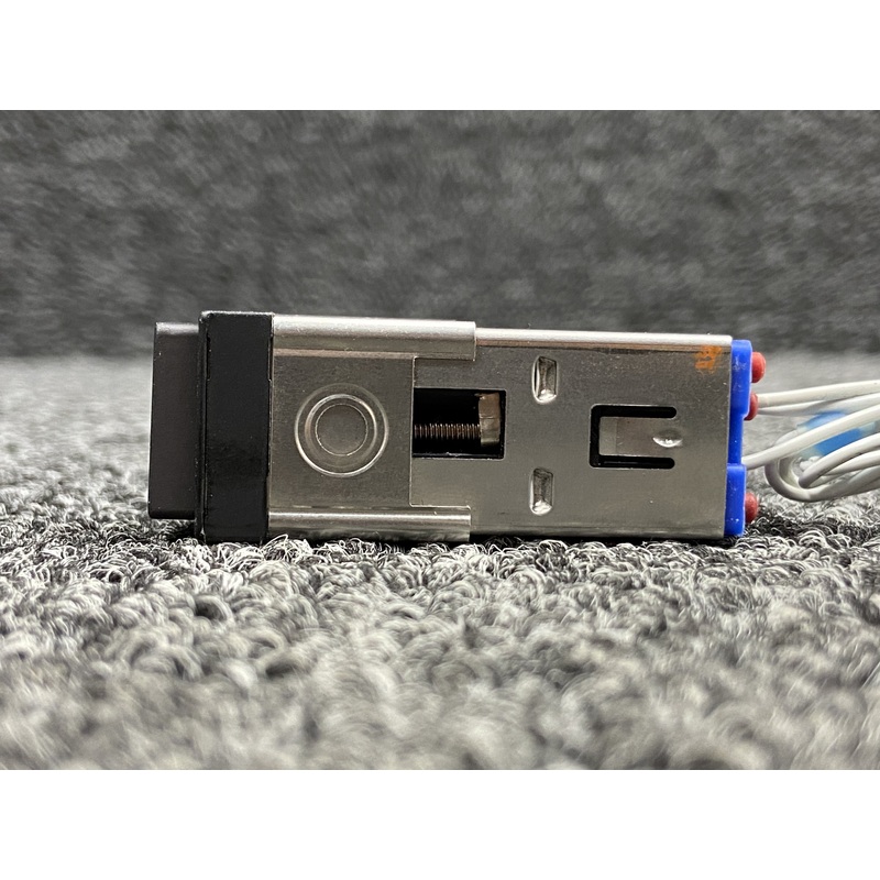 99-230-6A1-6509 Lear Jet 55 GPS, WS Fail Annunciator Light Switch Assy