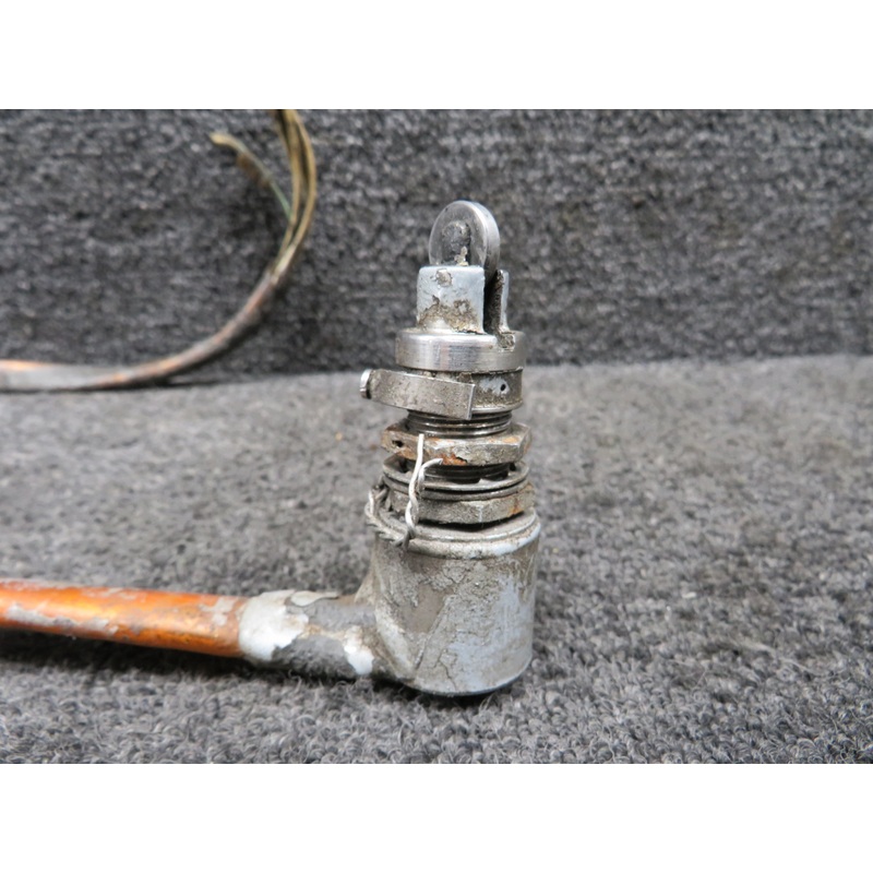 Learjet L-25B Nose Gear Pressure Switch Assembly
