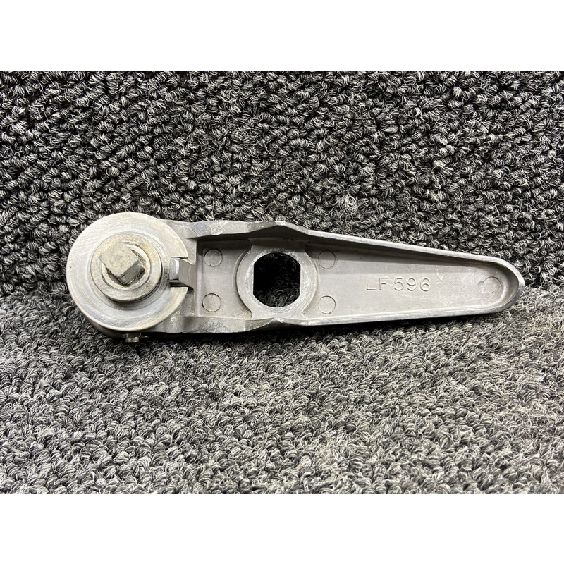 4207-1 (Cast: LF596) Lear Jet 55 Baggage Door Handle (Minus Lock)