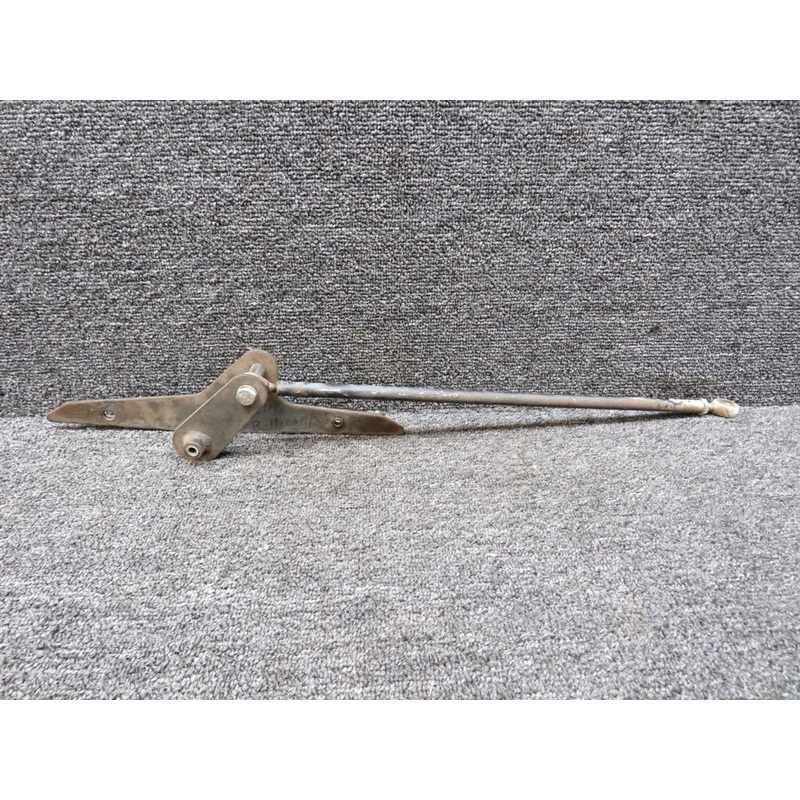 Piper PA28-235 Aileron Bellcrank with Rod Assembly