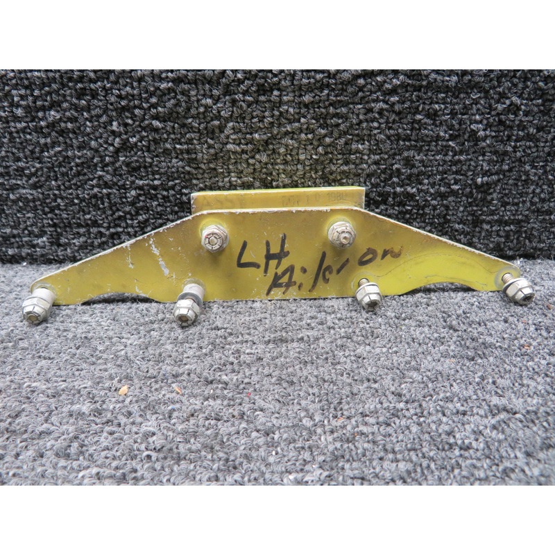 2624015-13, 2324505-63 Learjet 35 Aileron Bellcrank Assembly RH