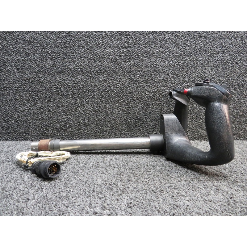 100572-004 Piper PA32R-301 Pilot Control Wheel Assembly with Shaft Tube