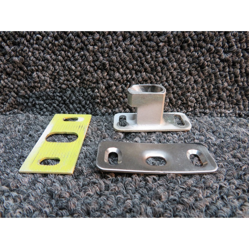 100587-050, 100587-047 Piper PA32R-301 Door Latch Plate, Receptacle Assembly