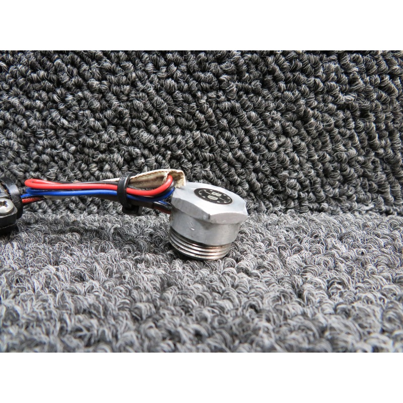 0402-102 (Use: 800310-693) Piper PA32R-301 RPM Tachometer Sensor Probe