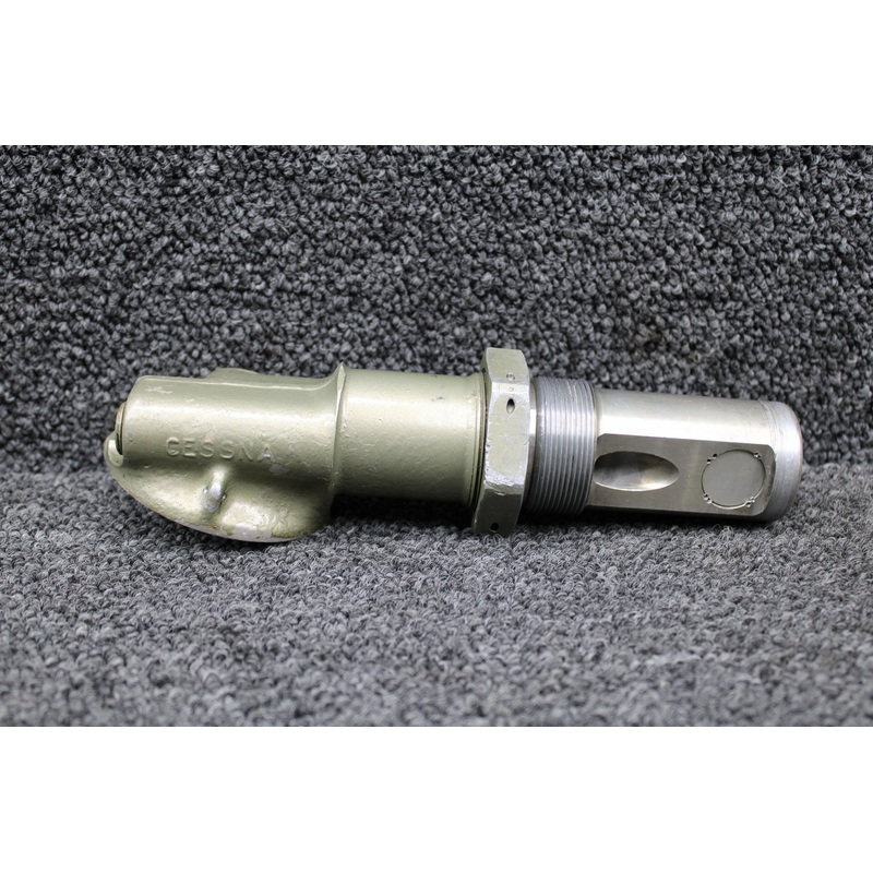 1250922-202 Continental IO-470-V Oil Filter Adapter (Core)