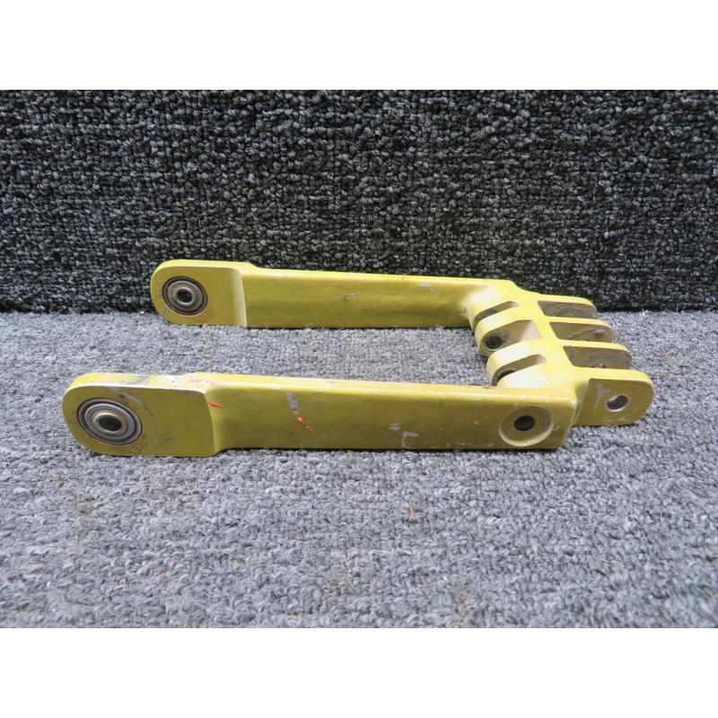 2631508-2 Learjet 35 Down Spring Yoke Assembly